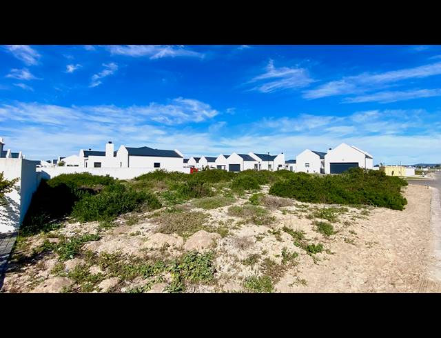 3 BEDROOM HOUSE FOR SALE IN ATLANTIC SANDS PRIVATE ESTATE